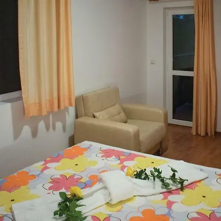 Nice Two Bedroom In Sozopol